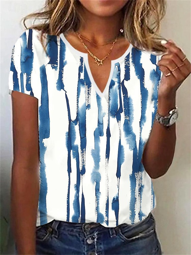 Elegant Leaf Print Henley Tee with V-Neck - Stylish and Versatile Short Sleeve Shirt for Casual Weekends and Holiday Wear